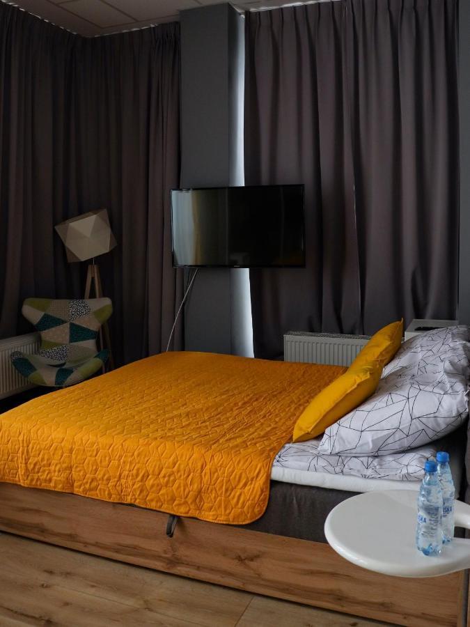 Hotel Apart วอร์ซอ ภายนอก รูปภาพ