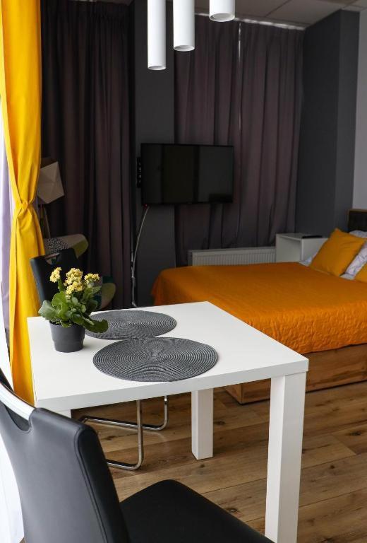 Hotel Apart วอร์ซอ ภายนอก รูปภาพ