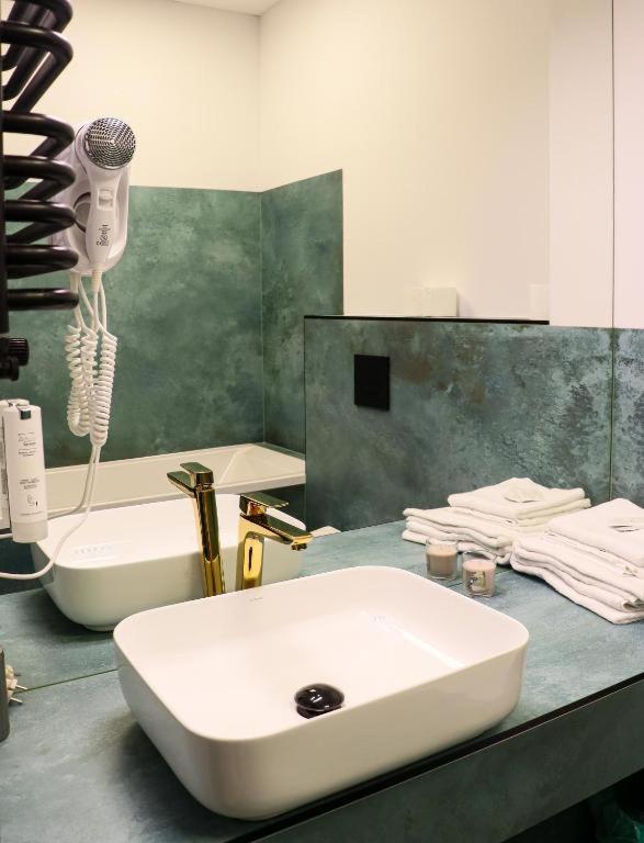 Hotel Apart วอร์ซอ ภายนอก รูปภาพ